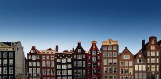 Jakie są dostępne kanały komunikacji marketingowej? Jakie są dostępne kanały komunikacji marketingowej?